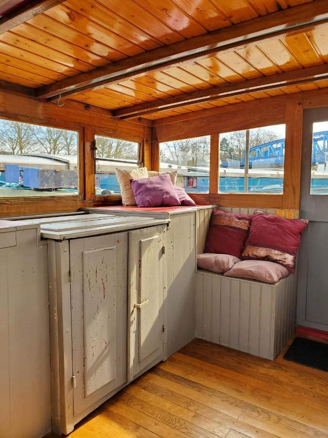 Peniche "Louise Michel" Sejournez Dans L'Appartement Du Capitaine, Offrez Vous Une Experience Inoubliable Au Fil De L'Eau Douai Exterior foto